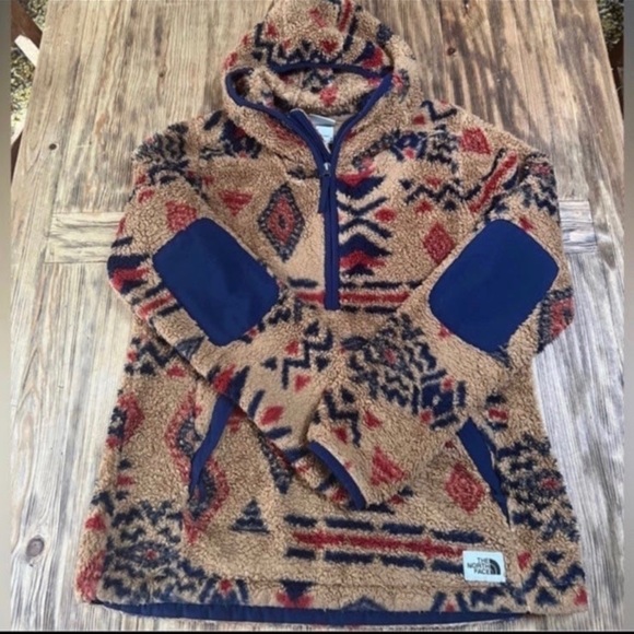 SOLD The North Face Campshire Pullover 1/4 Zip Fleece Hoodie - Picture 4 of 11